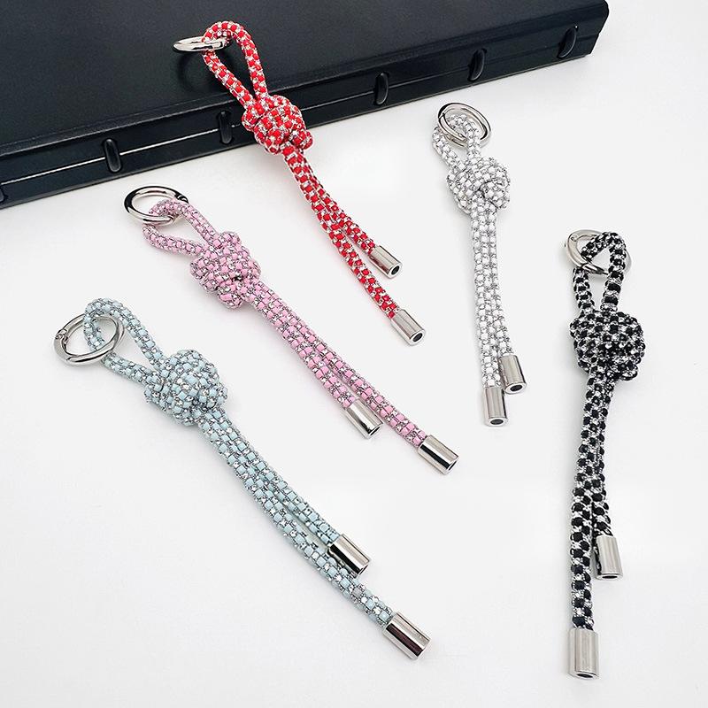 Pendentif Nœud Papillon en Cri - Phone Accessories Ideas avis et prix